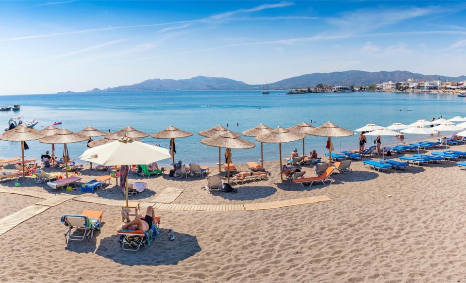 Restaurant/places to eat, Beach