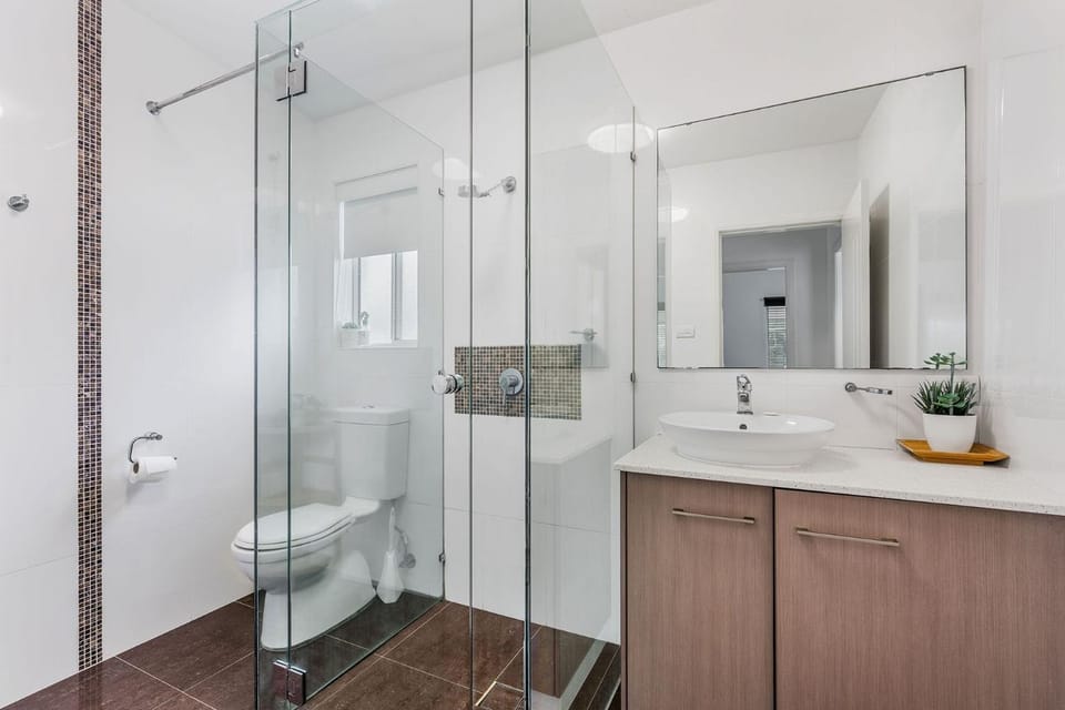 H2O Holiday Apartments Unit 5 House in North Haven