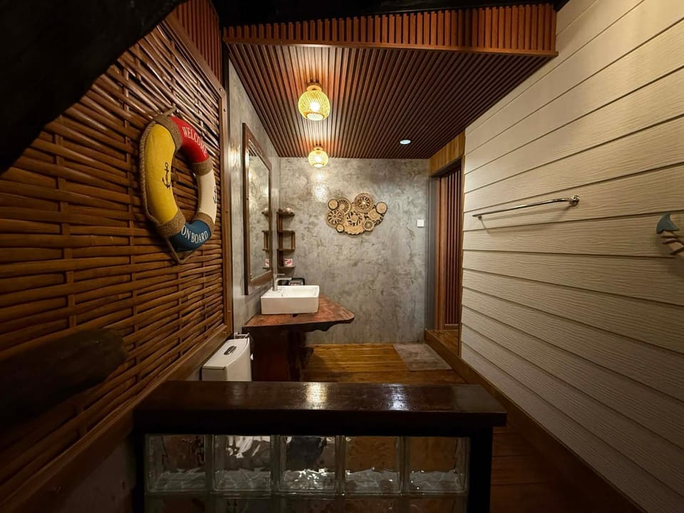 Little Rock Kohjum Bed and Breakfast in Krabi Changwat