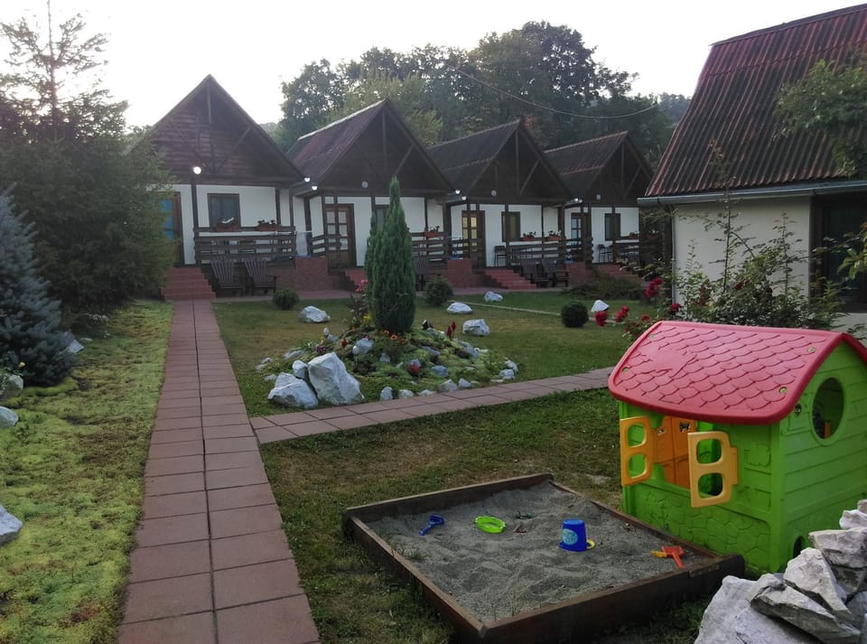 Vila Paula & SPA -ALL INCLUSIVE Bed and Breakfast in Romania