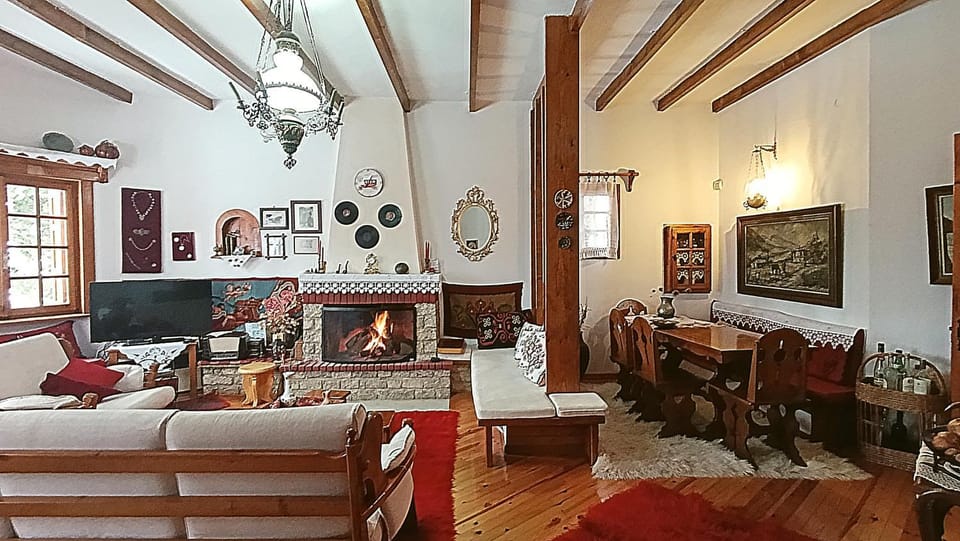 Woodman’s home Villa in Greece