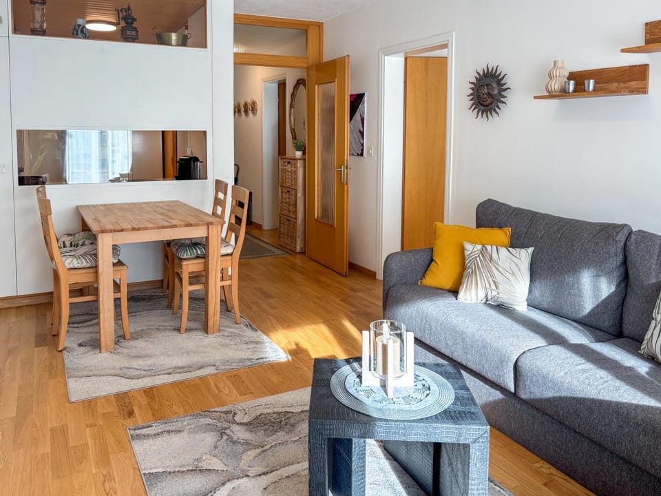 Große Wohnung mitten in St. Moritz am See Apartment in Saint Moritz