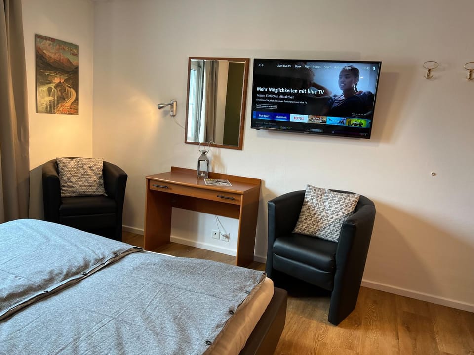 TV and multimedia, Bedroom