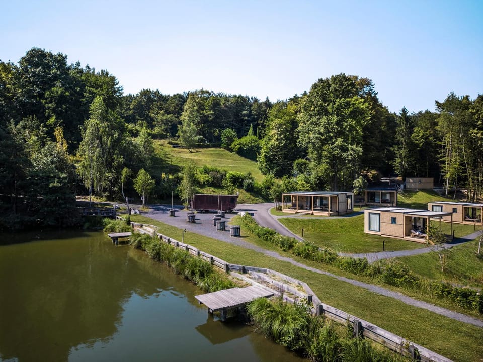 Property building, Spring, Day, Natural landscape, Bird's eye view, Lake view, River view
