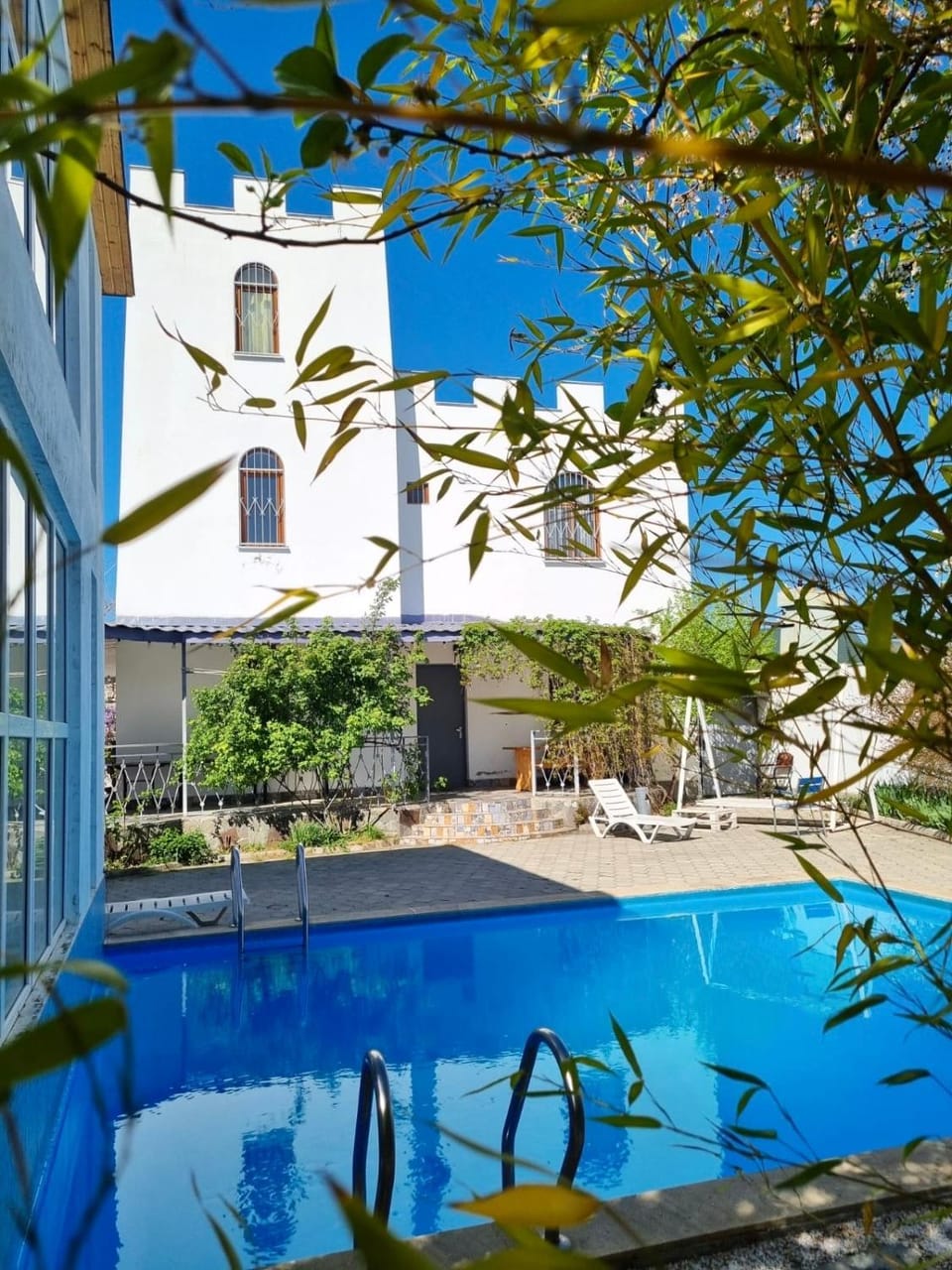 Laguna Villa - Pool, Sauna, Events - at Bazaleti Lake Villa in Georgia