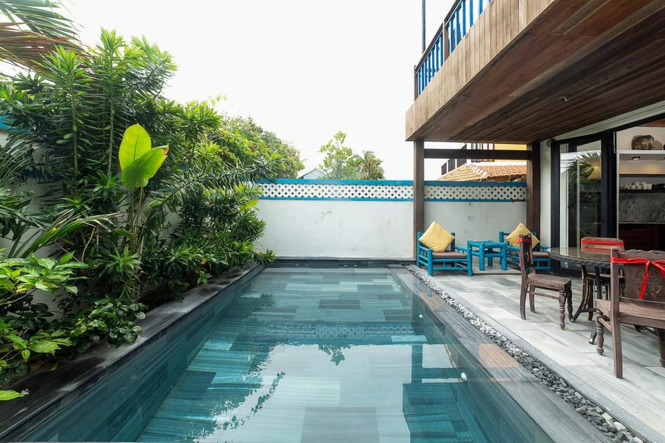 Balcony/Terrace, Pool view, Swimming pool