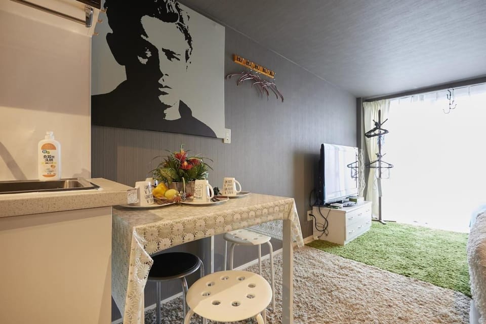 TV and multimedia, Living room, Dining area