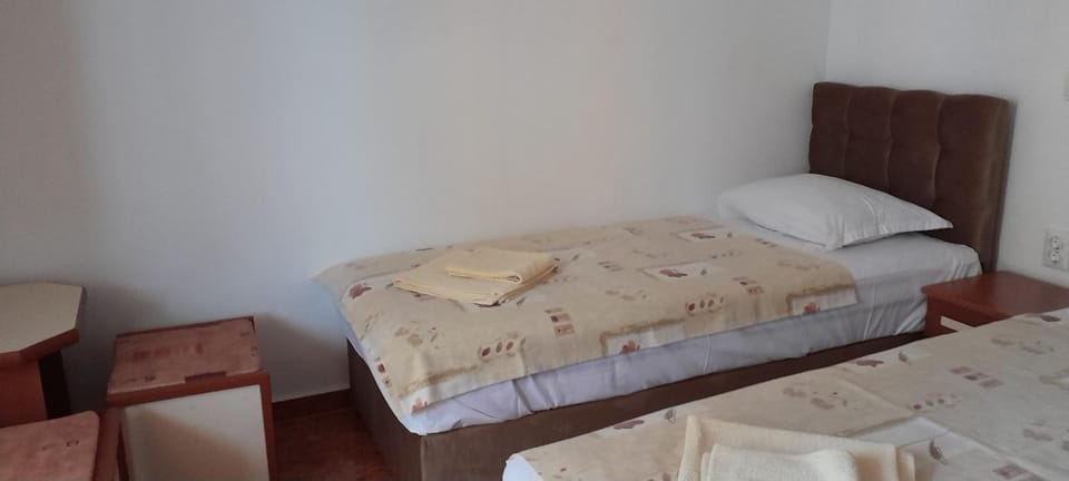 Moni 85 Family House Bed and Breakfast in Sozopol