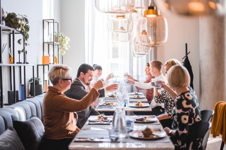 Restaurant/places to eat, Food and drinks