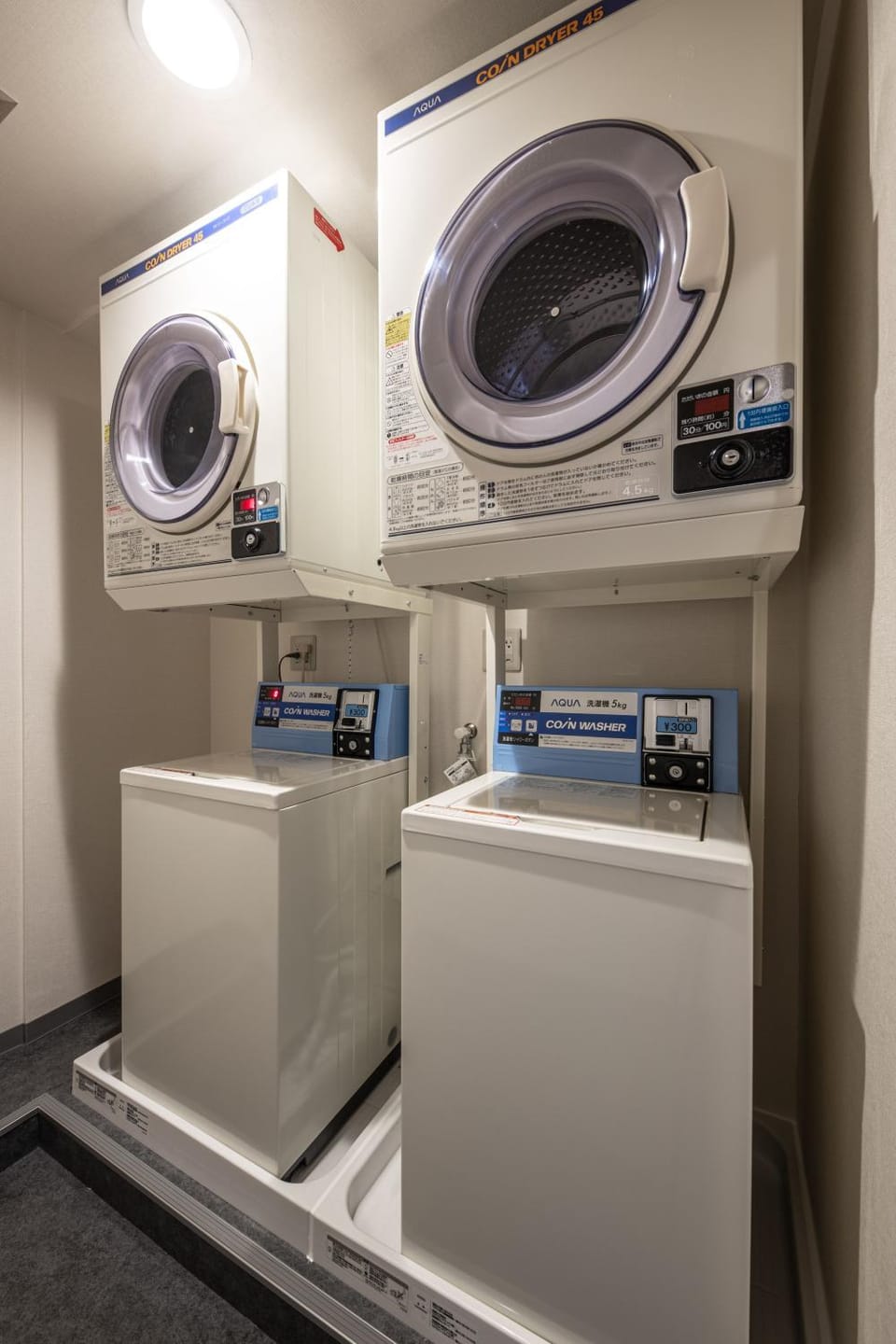 Area and facilities, washing machine, dryer