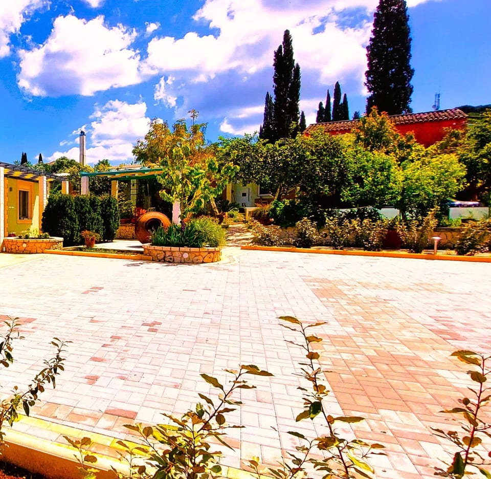Garden, Garden view