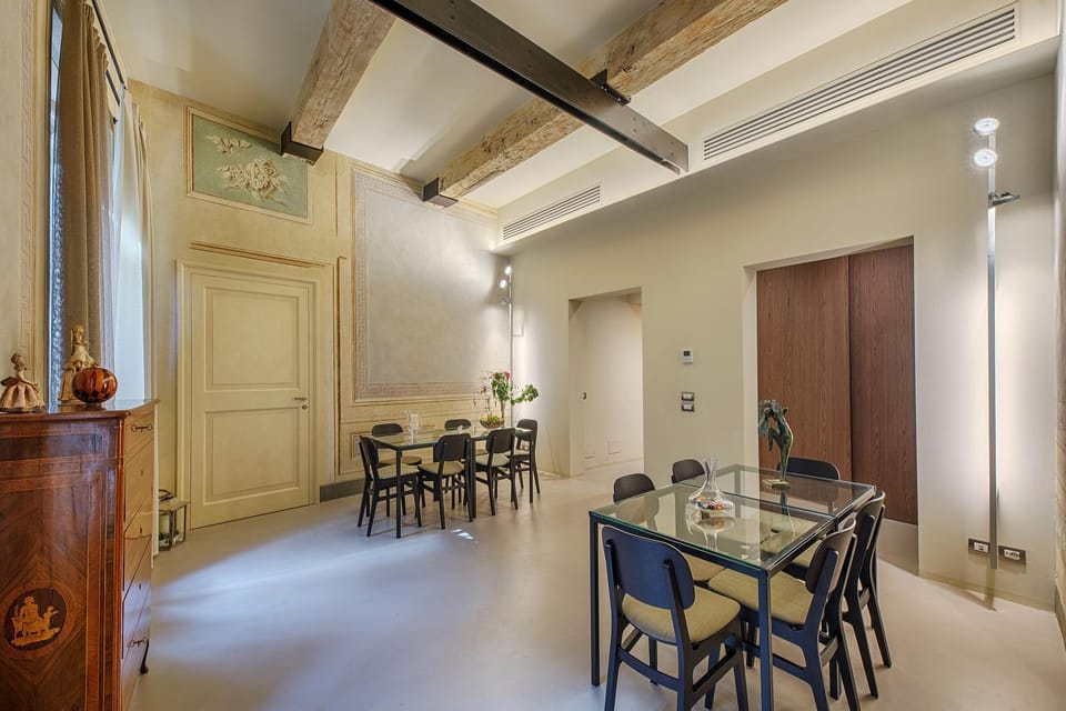 Lounge or bar