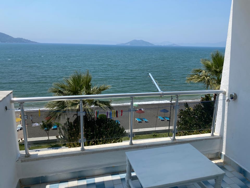 Day, Natural landscape, View (from property/room), Balcony/Terrace, Sea view