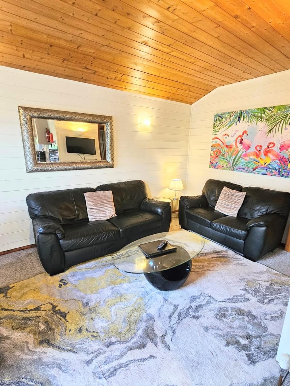 Living room, Decorative detail, Seating area