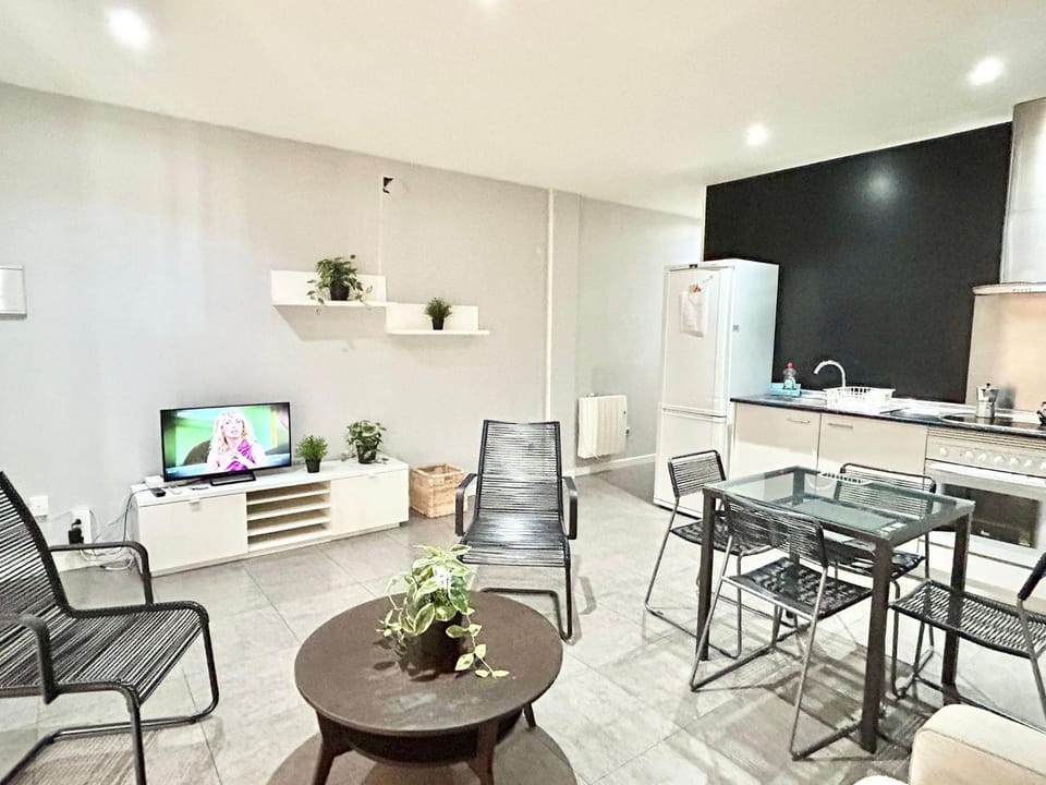Cardeñosa 24 Asamblea Centro Apartment in Madrid