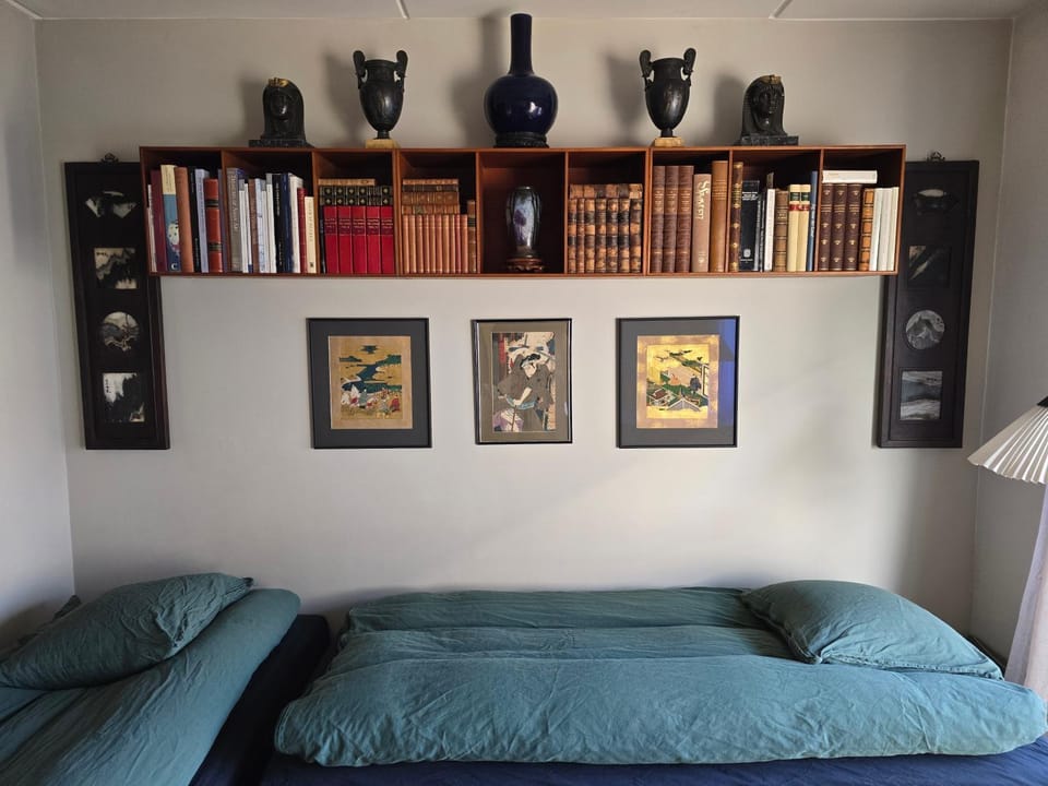 Bed, Photo of the whole room