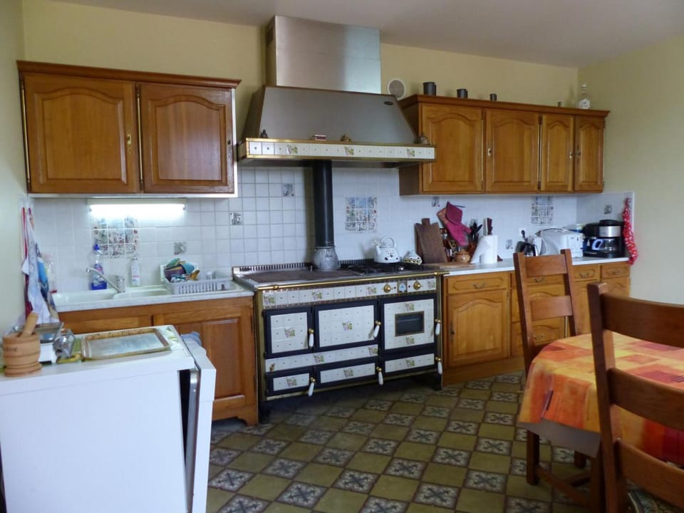 Maison indépendante avec jardin, animaux acceptés, proche Vichy - FR-1-489-280 House in Auvergne-Rhône-Alpes