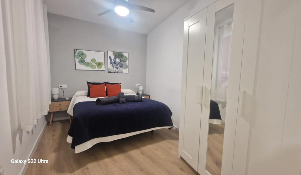 San Pedro Parking Gratis Coche Mediano Apartment in Cordoba