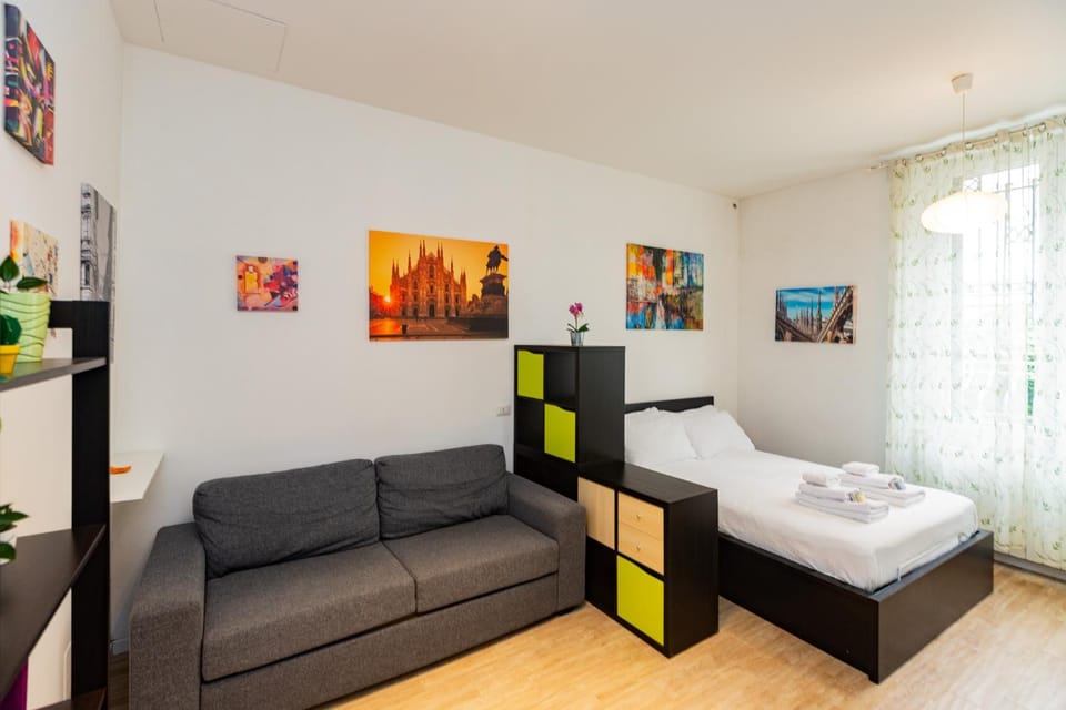 Bed, Living room, Other, Photo of the whole room, Seating area, Bedroom