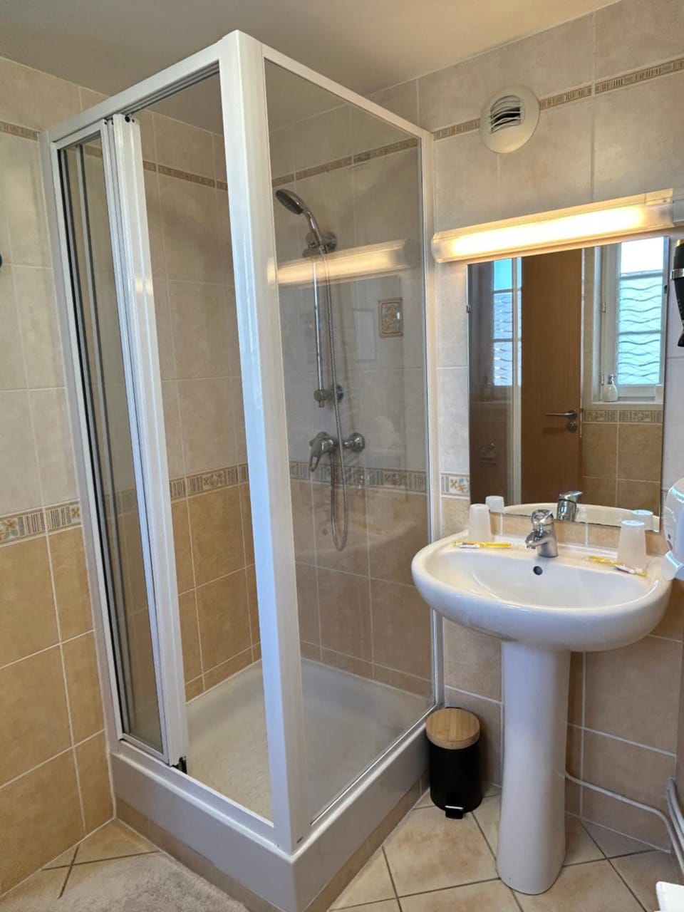 Shower, Bathroom