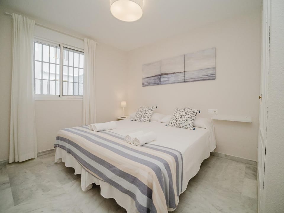 SibsSanlucar Piletas 1ª Linea Playa Piscina Terraza Padel Parking Wifi Apartment in Sanlúcar de Barrameda