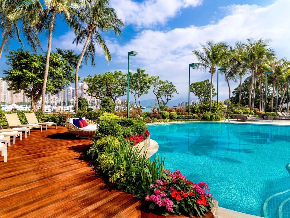 Pool view, Swimming pool