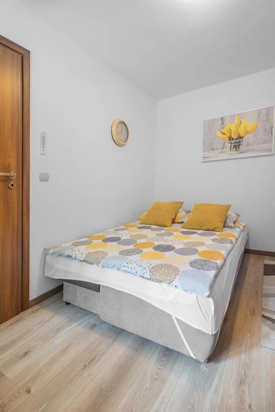 Bedroom, wardrobe