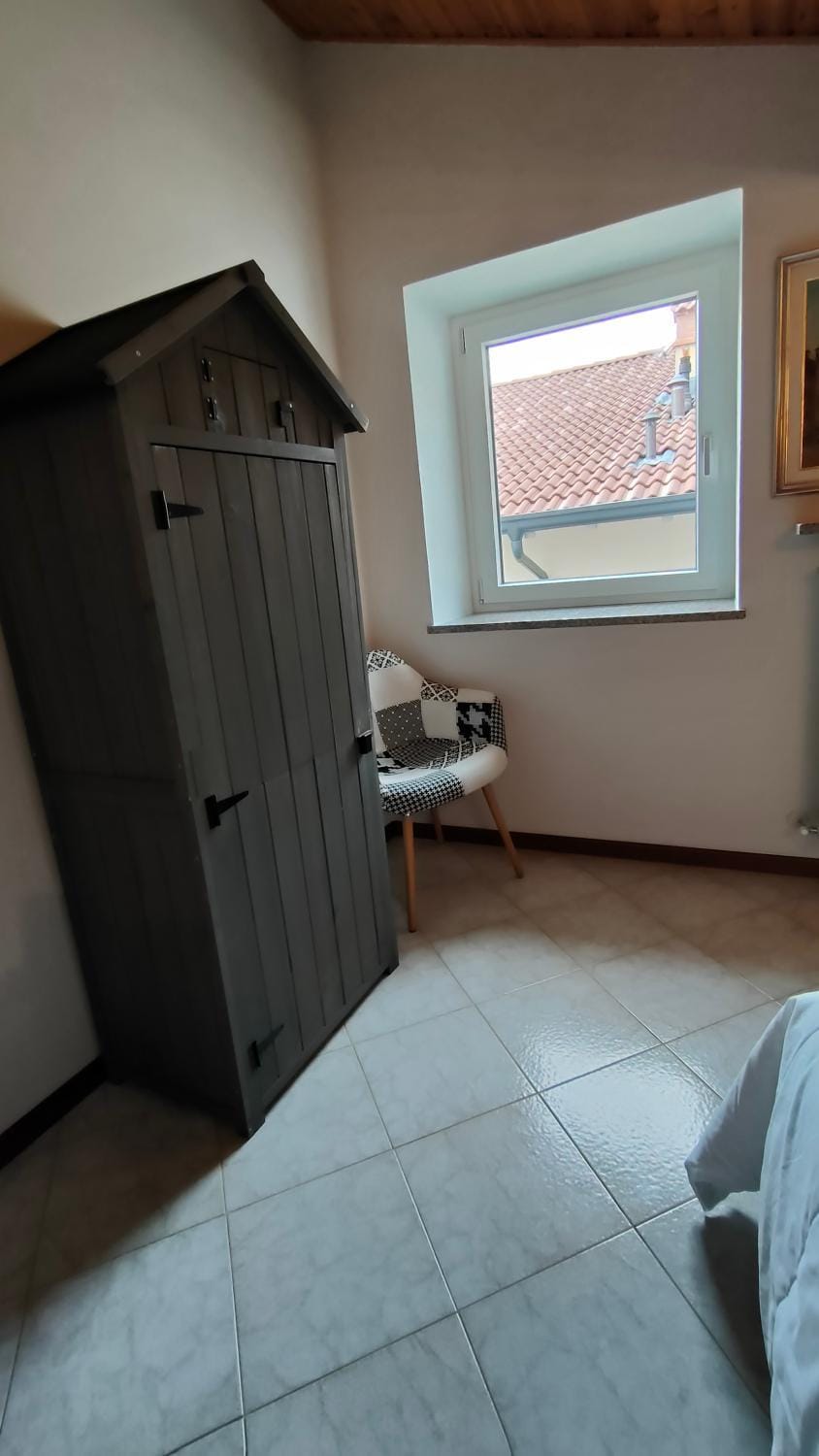 Bedroom, wardrobe