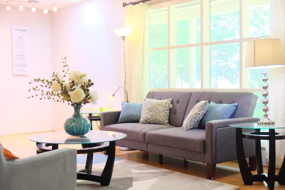 4 bedrooms one level house, EV outlet House in Gresham