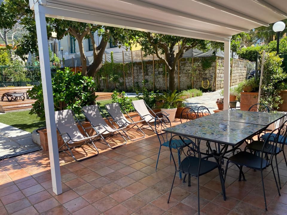 Day, Balcony/Terrace