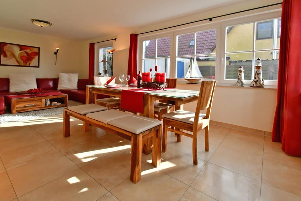 Sonnenschein 1 House in Zingst