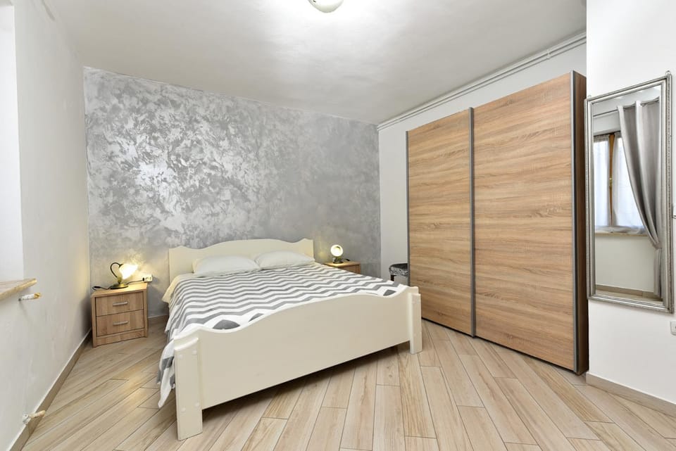 Apartments Bale 1945 Apartment in Istria County