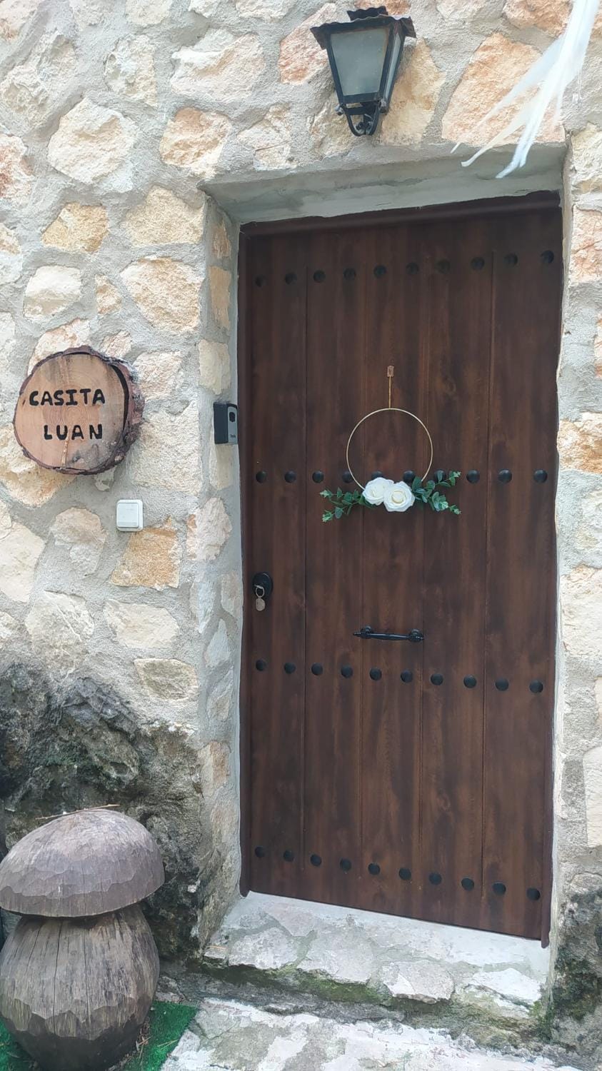 Facade/entrance, Day, Lobby or reception
