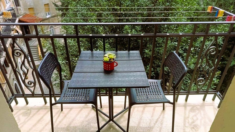 View (from property/room), Balcony/Terrace, Garden view
