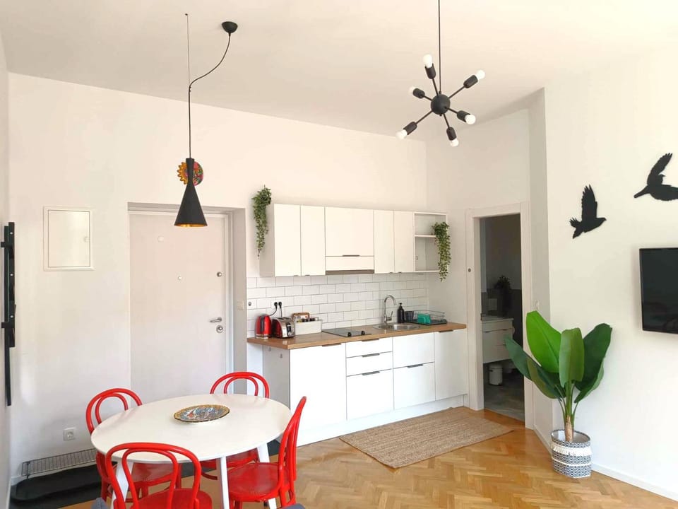 Dining area, stove, kitchen