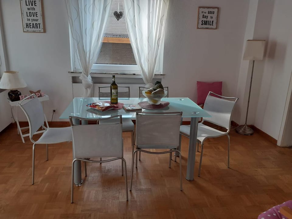 Apartment Ground Floor Laatzen Apartment in Hanover