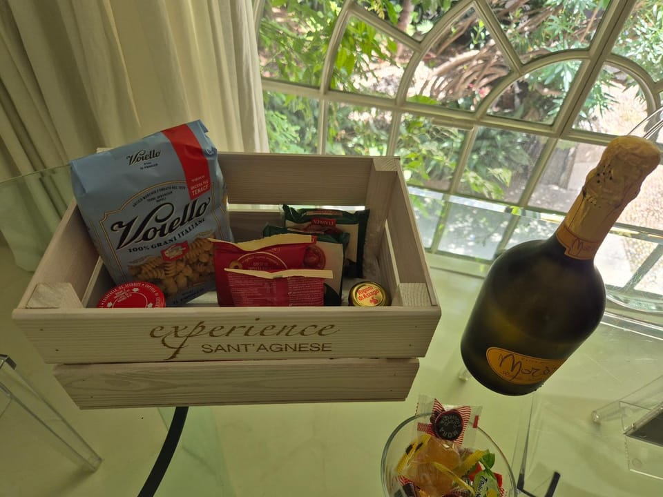 Food and drinks