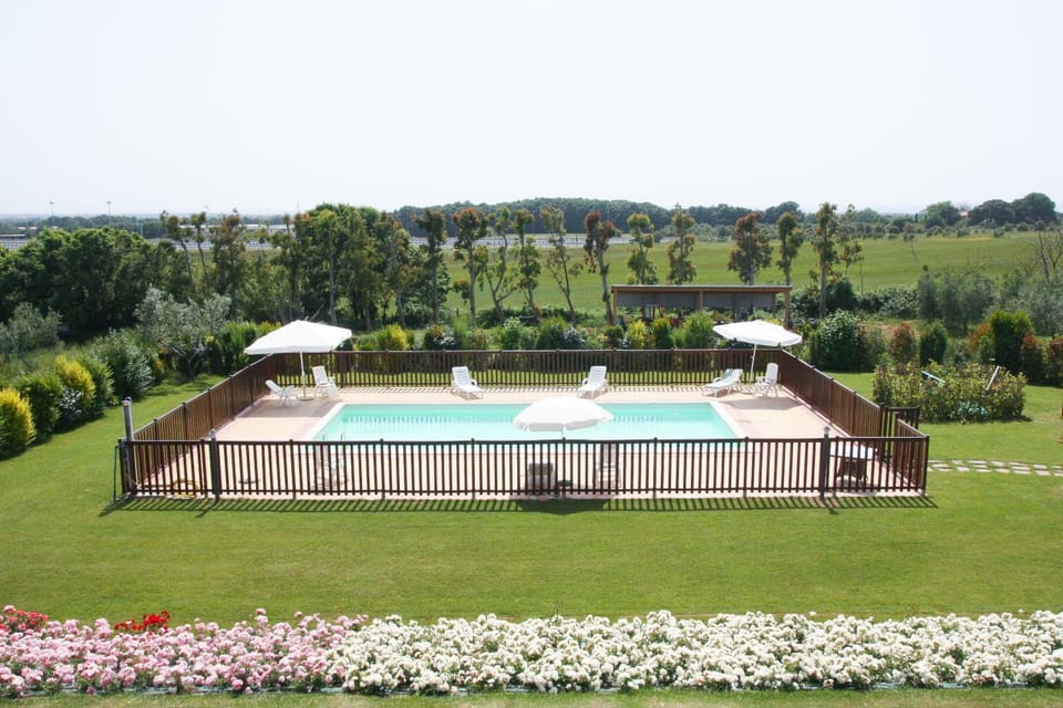 Facade/entrance, Garden, Swimming pool, Swimming pool