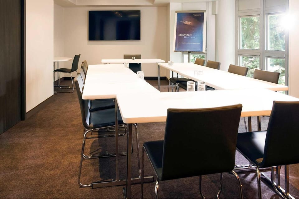 Meeting/conference room
