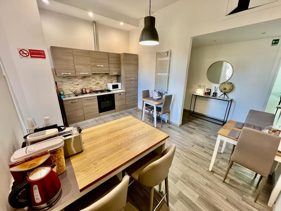 Kitchen or kitchenette, Living room, Dining area