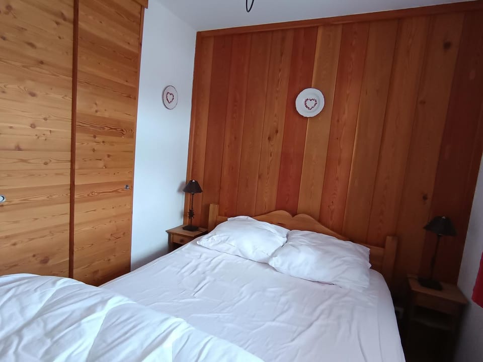 Appartement cosy à Montgenèvre - Accès pistes - Terrasse plein sud - FR-1-445-145 Apartment in Montgenèvre