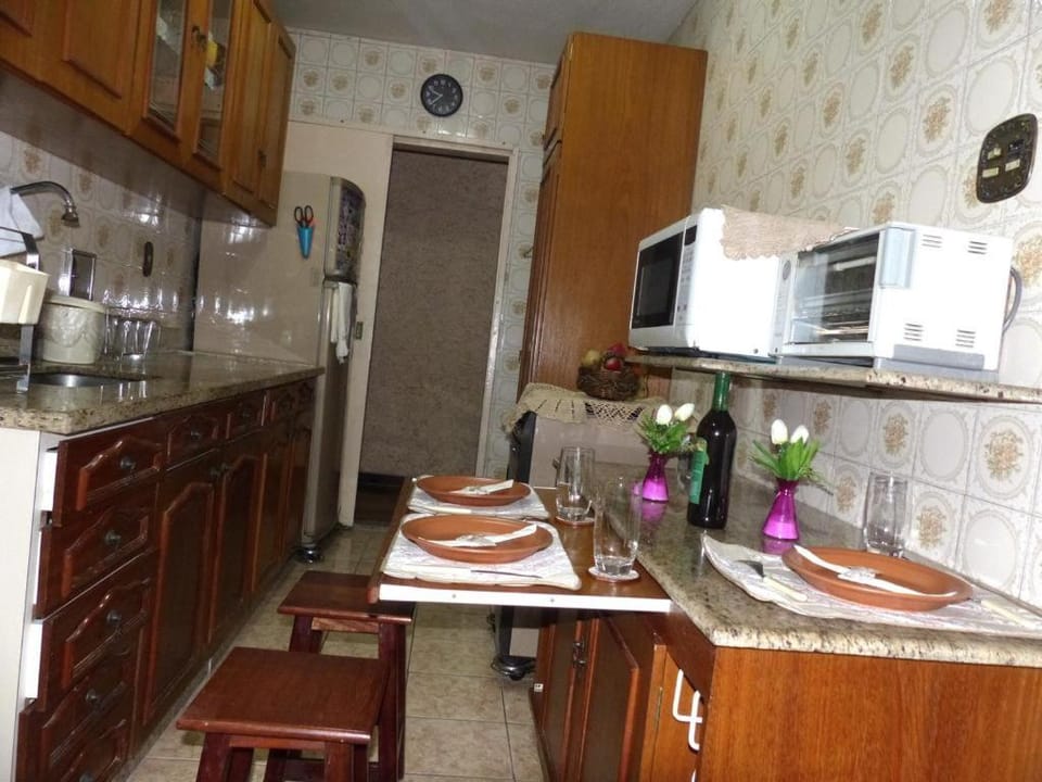 Kitchen or kitchenette, Dining area, oven, stove, toaster