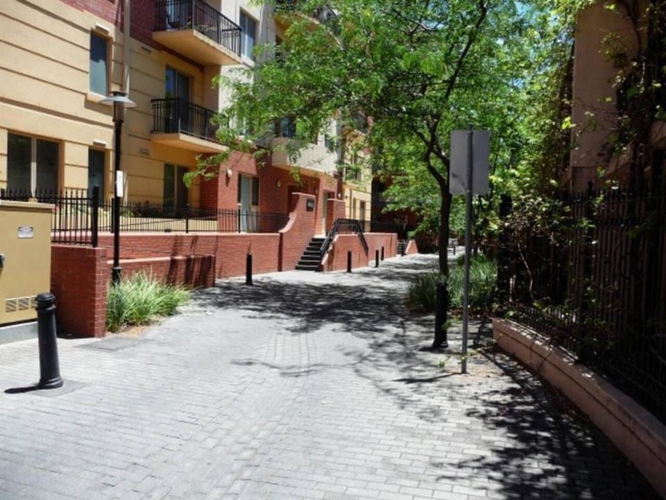 City Escape 3 Bedroom East End of Adelaide Apartment in Adelaide