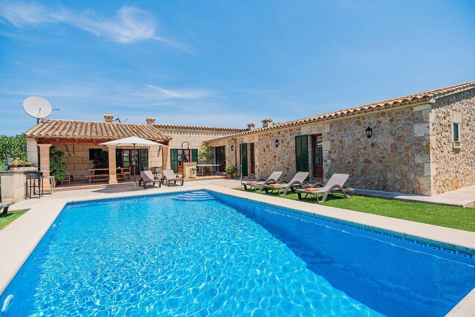 Malagarba House in Raiguer