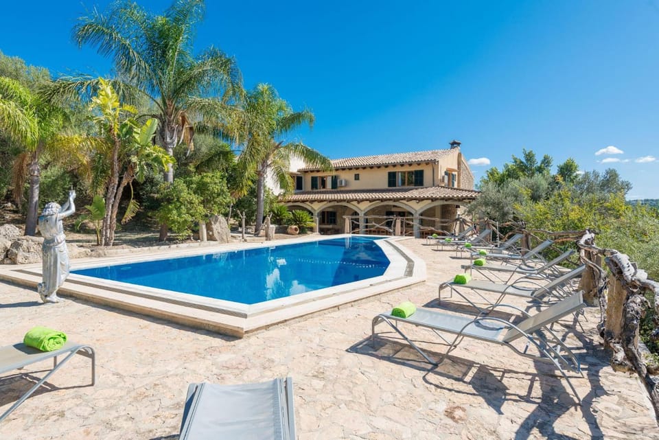 Property building, Other, Pool view, Swimming pool, Swimming pool
