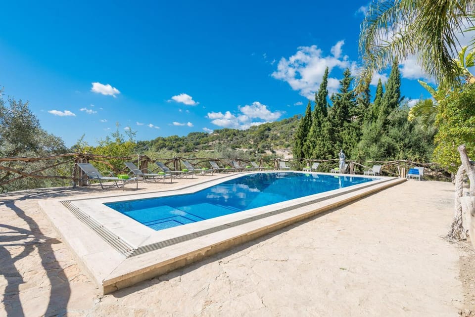 Pool view, Swimming pool, Swimming pool