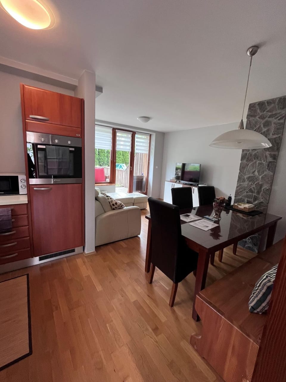 Living room, Dining area