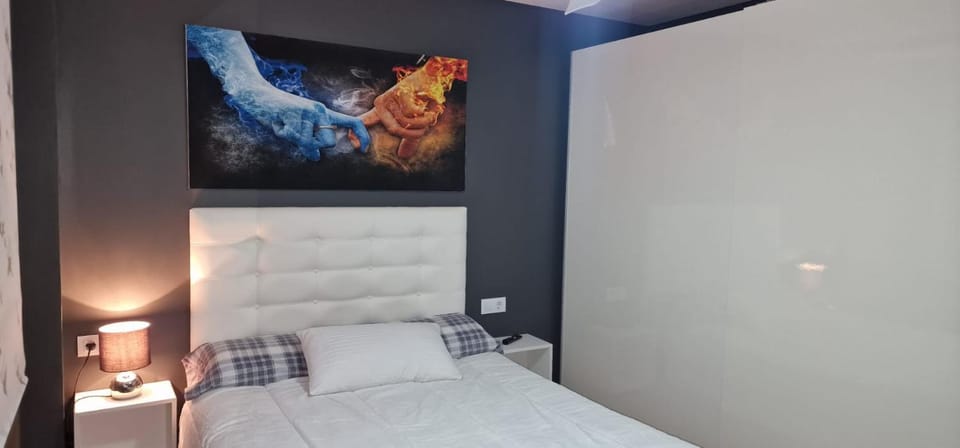 PARQUE DEL MEDITERRANEO Apartment in Malaga
