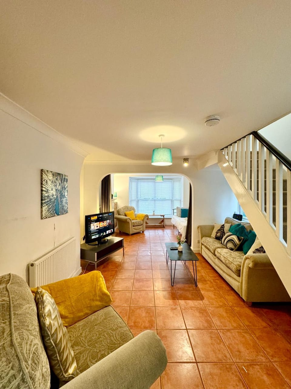 EasyRest Spalding - 6 Beds & Free Parking - Central & Quiet Location - Entire Spacious House Apartment in Spalding