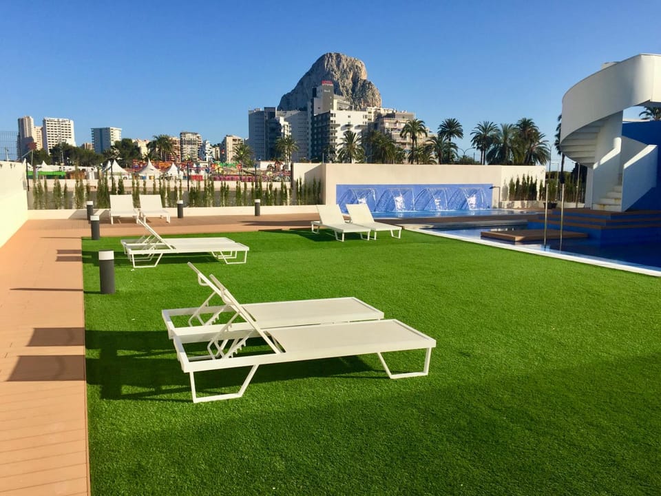 Garden, Swimming pool, sunbed